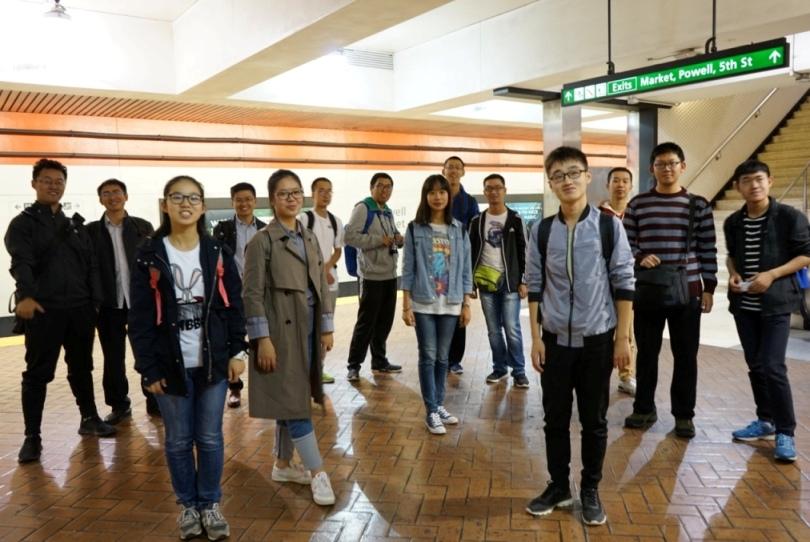 在旧金山会和的地空啪啪啦
游学队伍空间和遥感地信分队.jpg