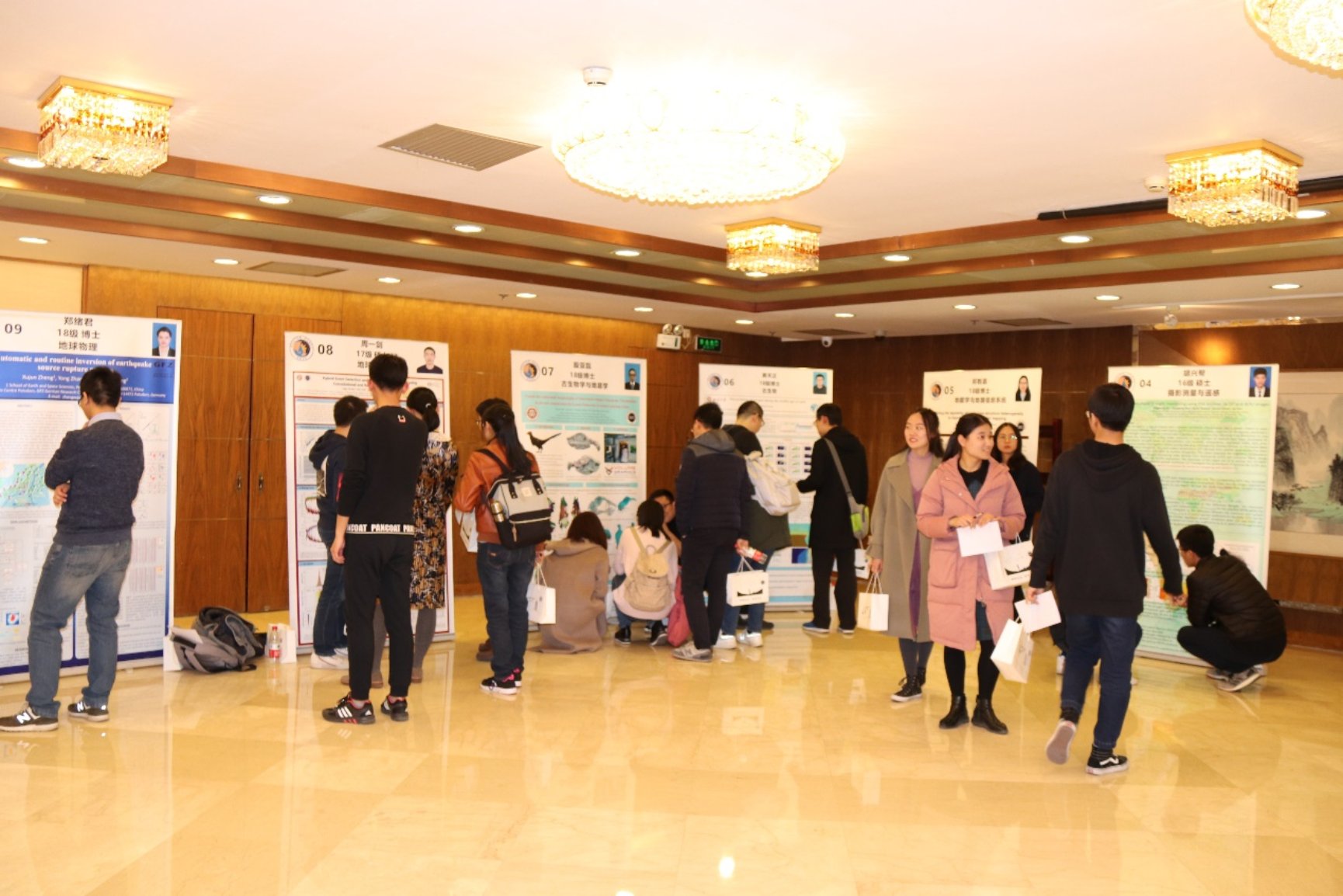 H:\Books and Articles\课程\啪啪啦部\IMG_2814.JPG